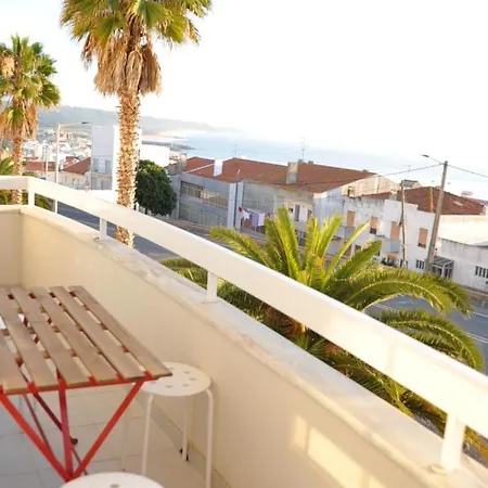 Paz & Amor Flat Nazare - Peace & Love Exterior photo
